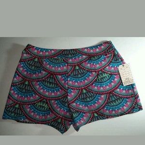 Pink Republic Shorts - ARTSY PRINT CURVED DESIGN FLORAL SKORT SHORT XS Pink Republic Shorts - ARTSY PRINT CURVED DESIGN FLORAL SKORT SHORT XS